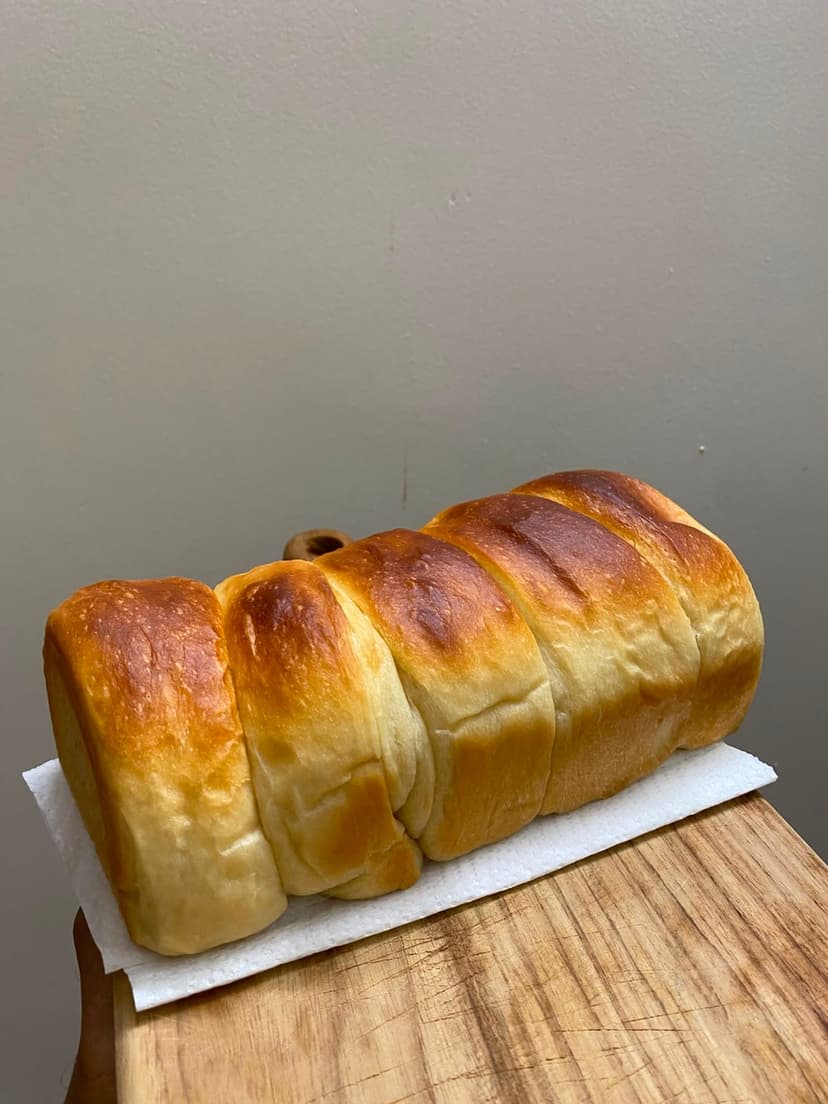 Shokupan (Tangzhong Milk Bread)